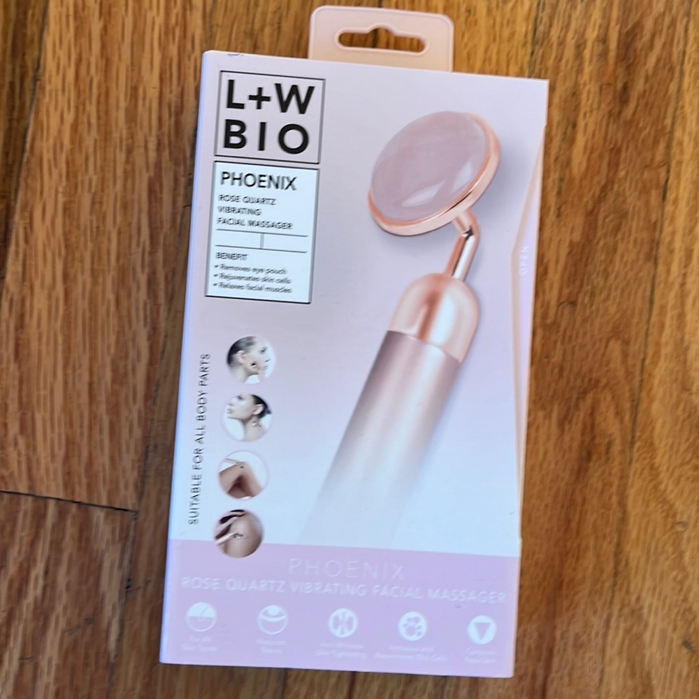 L + w bio rose quartz vibrating facial massager
